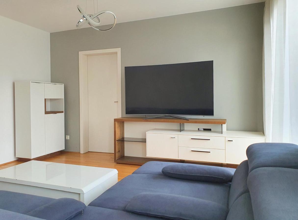 Near Lake Spacious & Furnished Beautiful Apartment Wien Exterior foto
