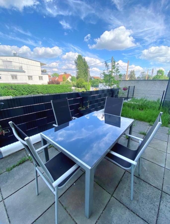 Near Lake Spacious & Furnished Beautiful Apartment Wien Exterior foto